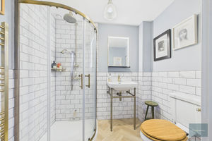 Annex En-Suite- click for photo gallery